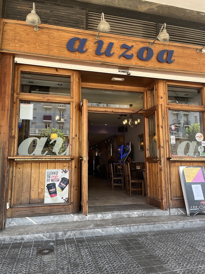 Auzoa