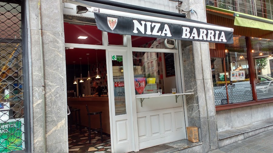 Bar Niza Barria