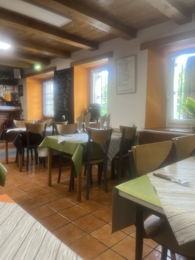 BAR SAAVEDRA.