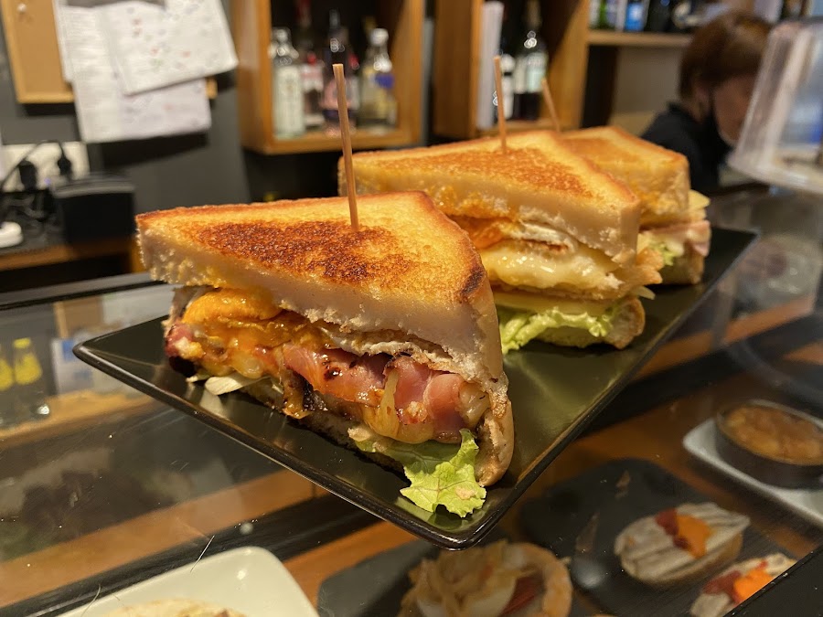 Basarri taberna