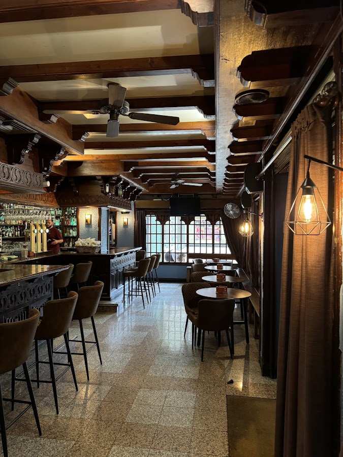 Patricio Bar