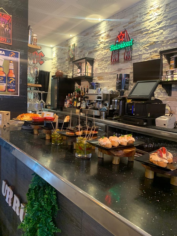 Urru Bar