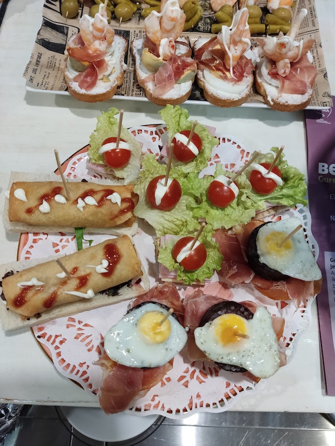 Zeus Taberna