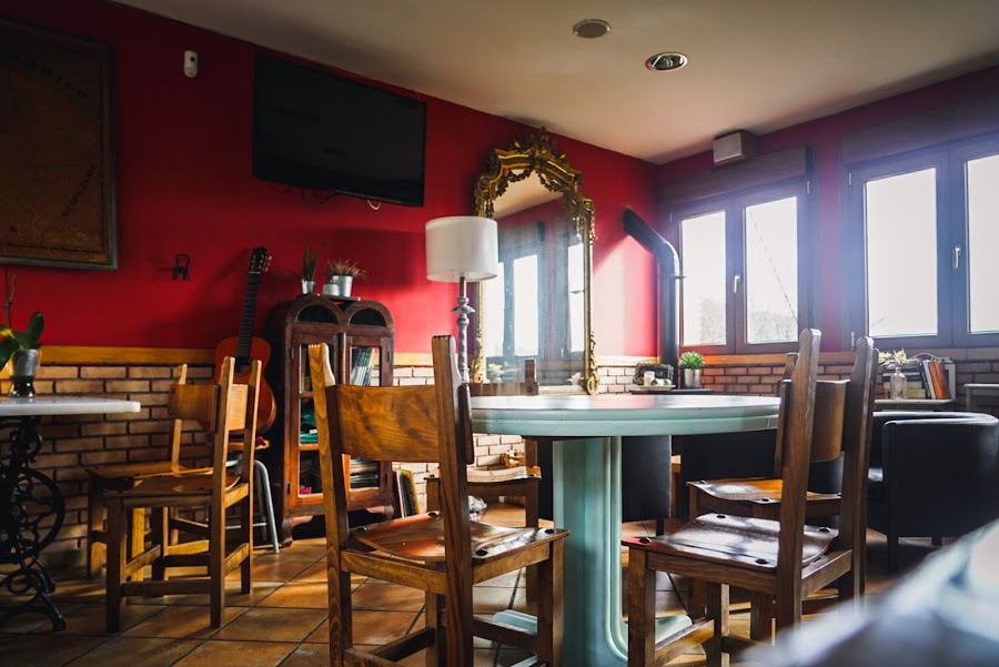 Bar montellano