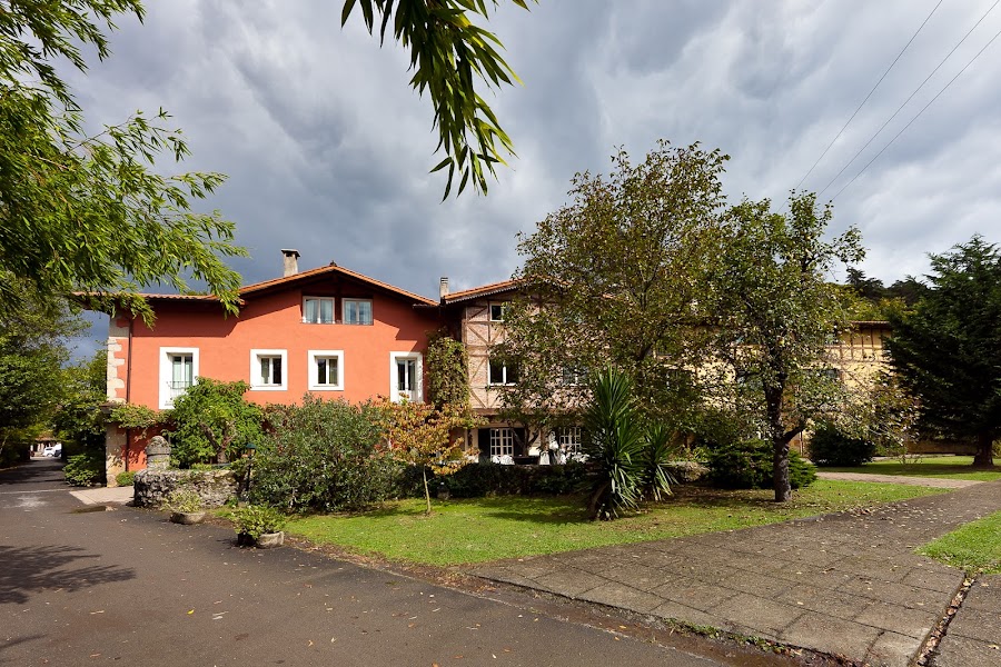 Hotel Zubieta